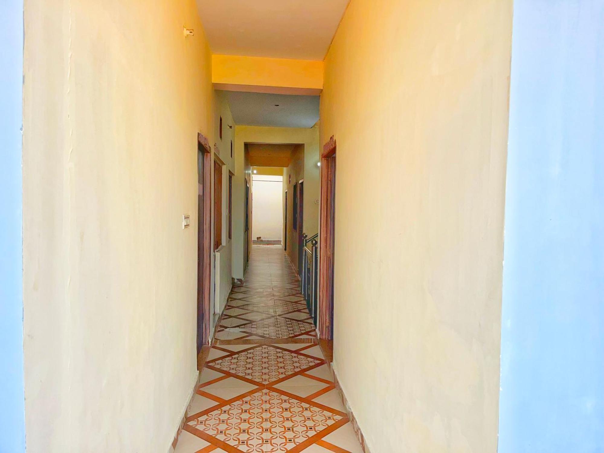 Balaji Homestay Mathura In Vrindavan Εξωτερικό φωτογραφία