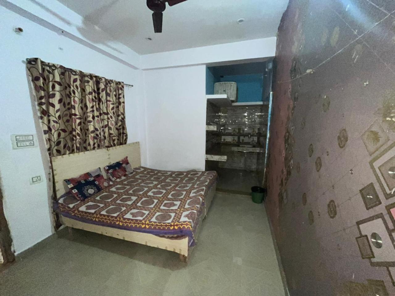 Balaji Homestay Mathura In Vrindavan Εξωτερικό φωτογραφία
