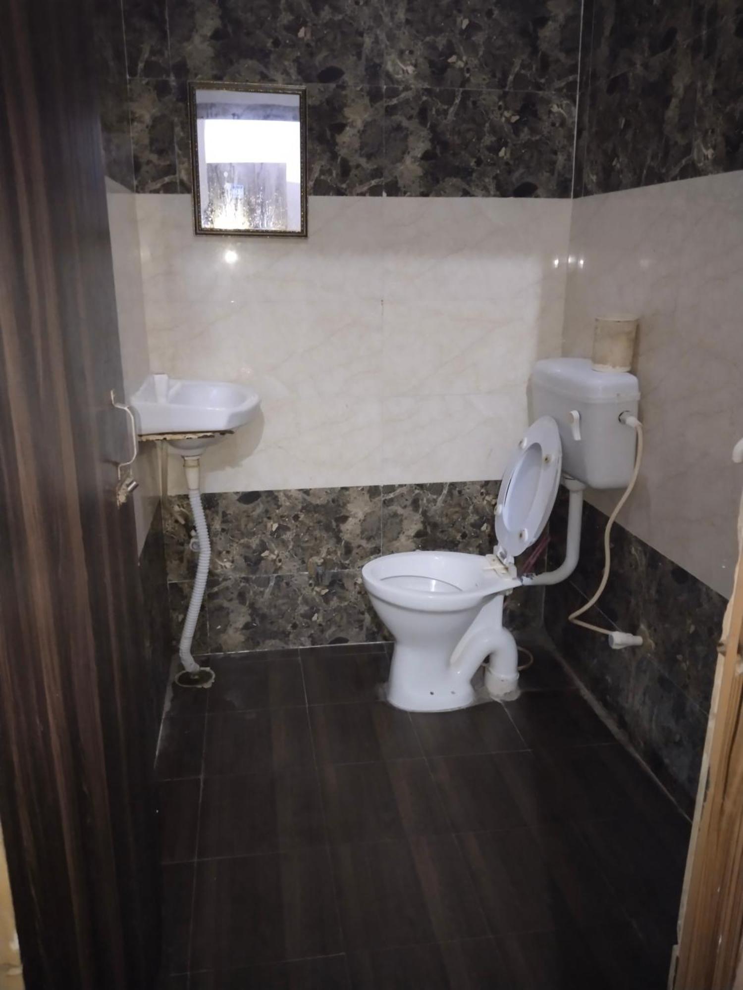 Balaji Homestay Mathura In Vrindavan Εξωτερικό φωτογραφία